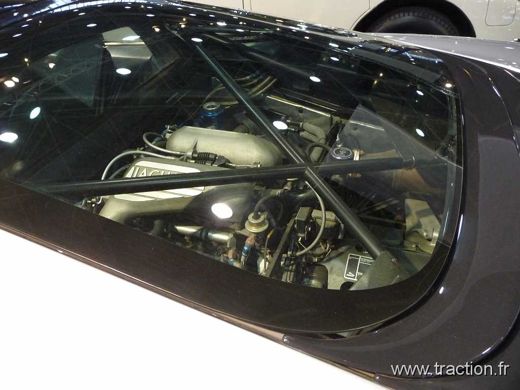 2011_epoquauto (158).jpg - 05/11/2011 - 69000 LYON - EPOQU'AUTO - 33ème Salon International Autos & Motos Anciennes - Stand JAGUAR
